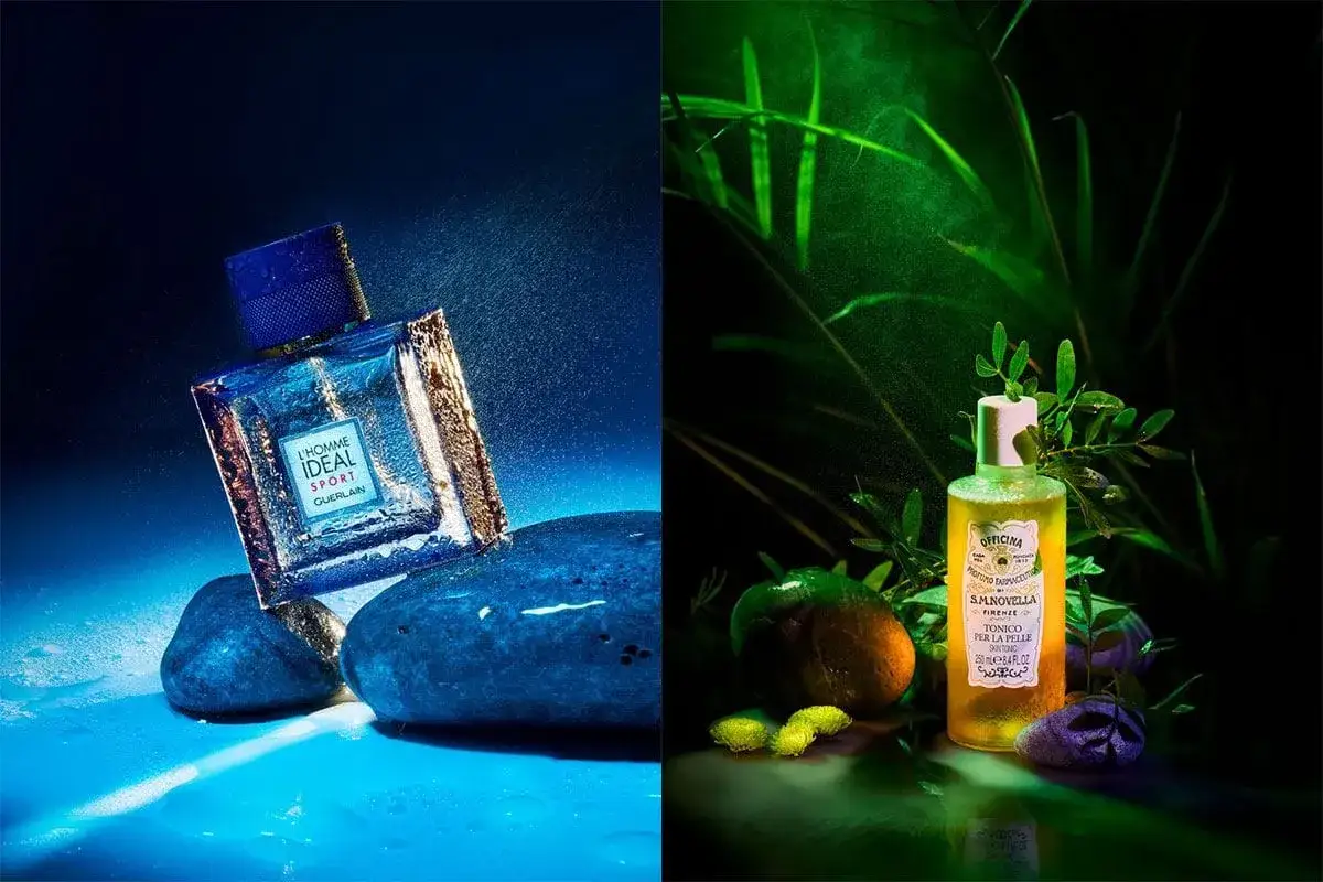Photographie publicitaire : flacon de parfum Guerlain sur des pierres bleues sous l'eau, et flacon de S.M. Novella dans un décor végétal verdoyant.